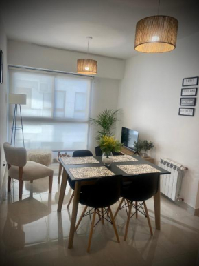 Adolfo - Central Point Apartments